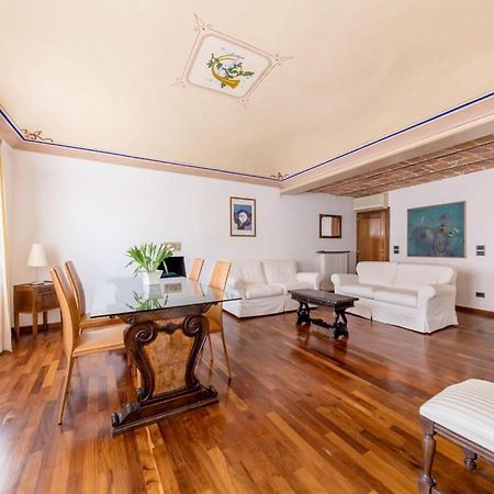 Royal Domus Perugia - Via Mazzini Appartement Buitenkant foto