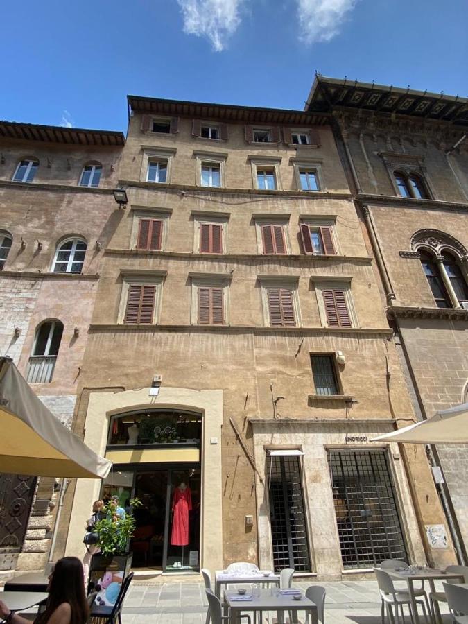 Royal Domus Perugia - Via Mazzini Appartement Buitenkant foto