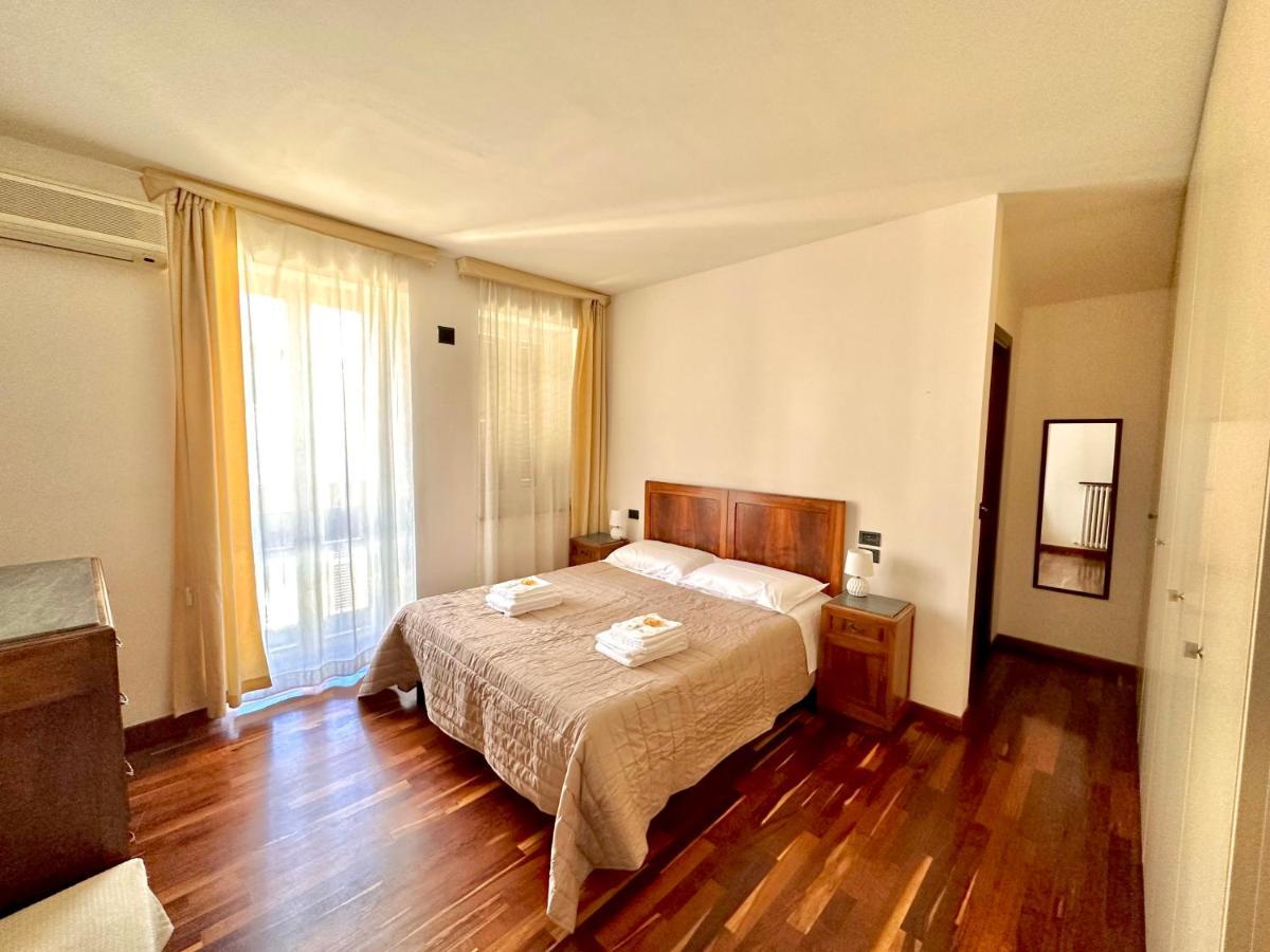 Royal Domus Perugia - Via Mazzini Appartement Buitenkant foto